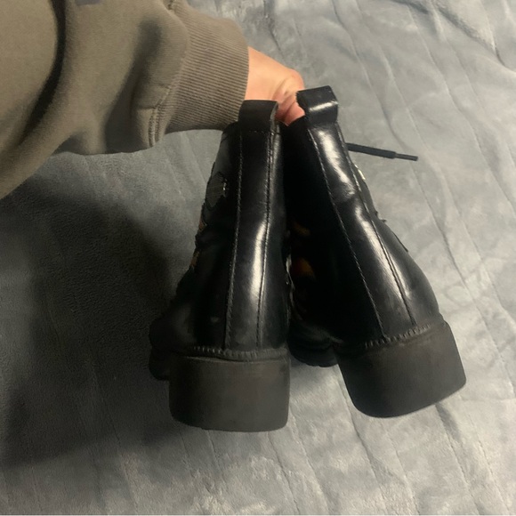 ✨Flame Detailed Black Combat Boots - Picture 6 of 7